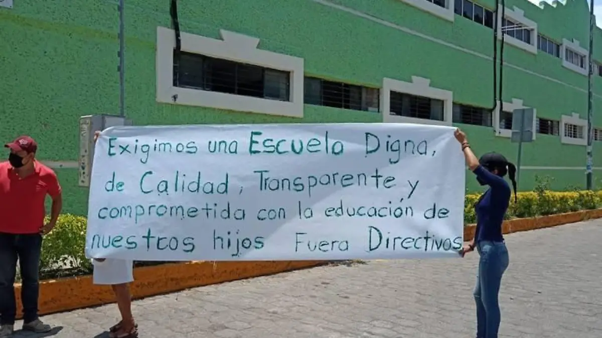 ESCUELA PORFIRIO MORALES 01 JAJ